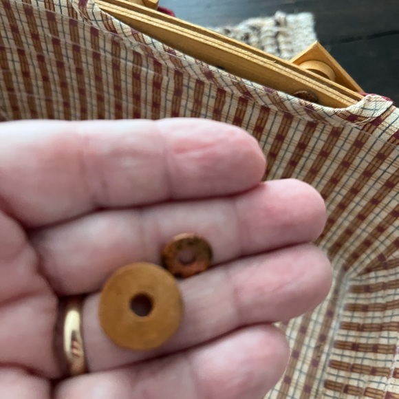 Longaberger Homestead Basket with Red Accents - Picture 10 of 10